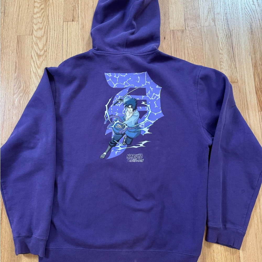 Rare PRIMITIVE Naruto
Shippuden Sasuke Pullover Hoodie-purple